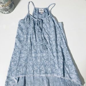 Gray & White Floral Tank Top